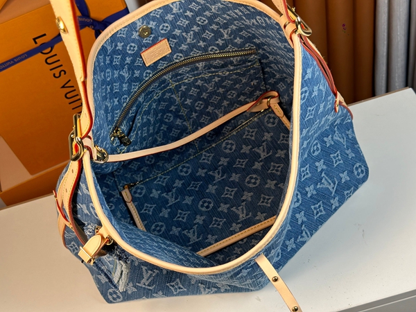 ルイヴィトンバッグ角部分ディテール